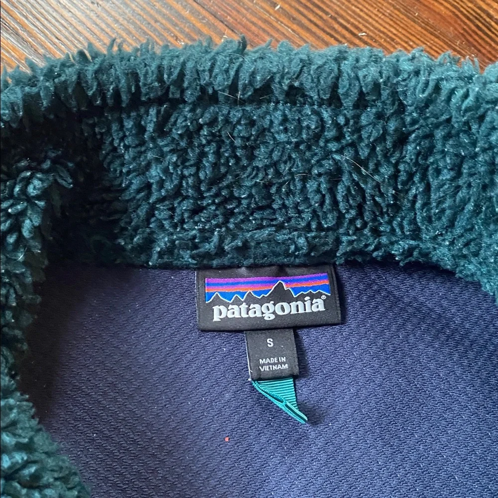 Patagonia Deep Green Fleece Jacket - Picture 3 of 4